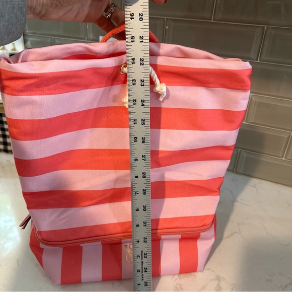 Victoria's Secret Pink & Coral Stripe ULTIMATE BEACH BAG backpack Cooler NWT - Picture 12 of 12